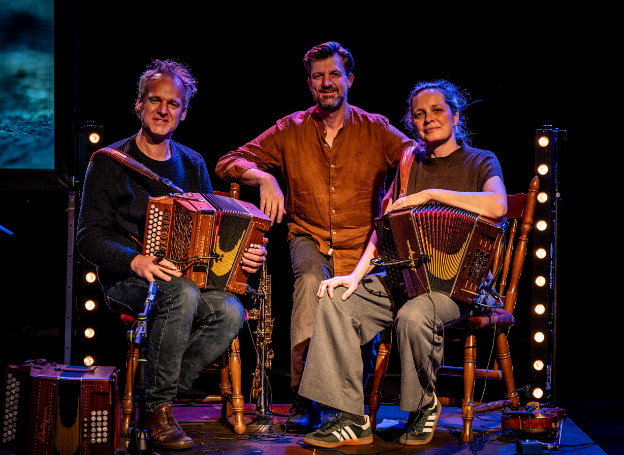 Première Blij met een dode mus